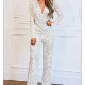 Bella & Bloom Boutique Full sequin jumpsuit